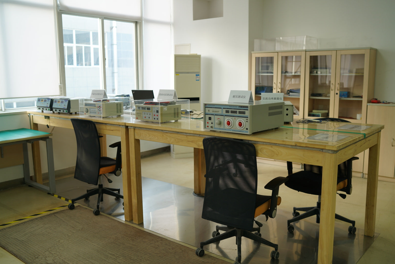 ff5bbaeb-66df-45bf-bd27-69add789a6d9